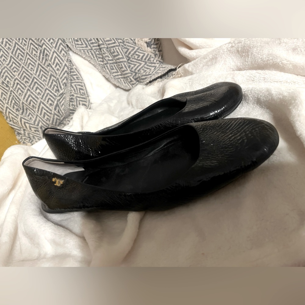 Black Patent Leather Tory Burch Minnie Travel Flats 10M